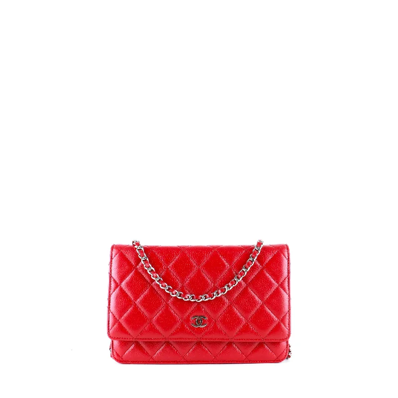 CHANEL - Sac Wallet On Chain Timeless en cuir caviar rouge bordeaux