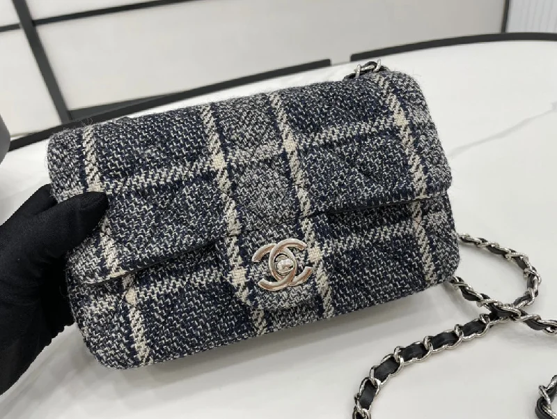 Chanel - Luxury Bag - CHL - 667