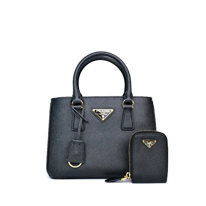 Prada Re-edition Mini Multipochette