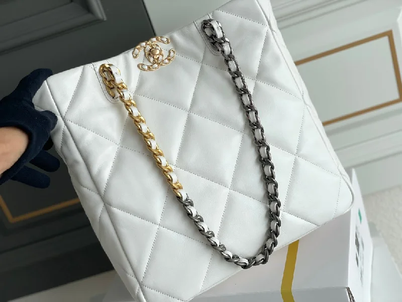 Chanel - Luxury Bag - CHL - 595