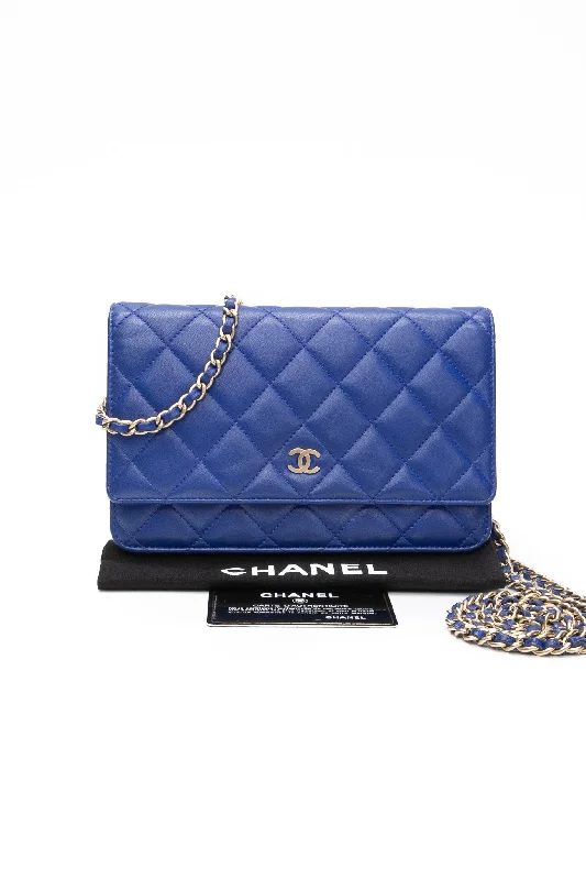 CHANEL Blue Fonce Lambskin Quilted Wallet On Chain WOC