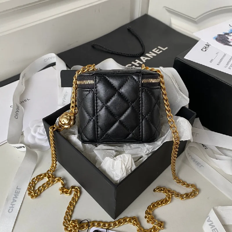 Chanel - Luxury Bag - CHL - 221